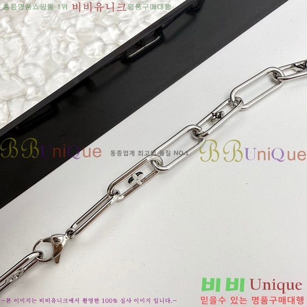 ̺  LV7112032-5