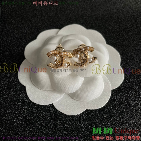 * Ͱ CHA01806-13