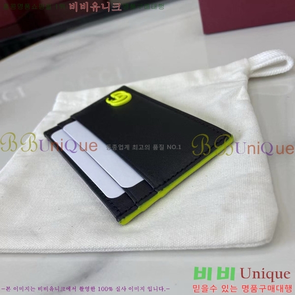 # GG Ʈ ī  ̽ 835049-101