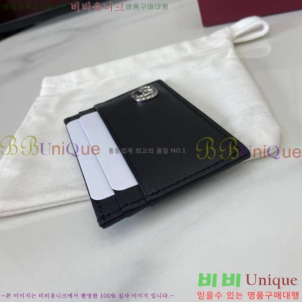 # GG Ʈ ī  ̽ 835049-102