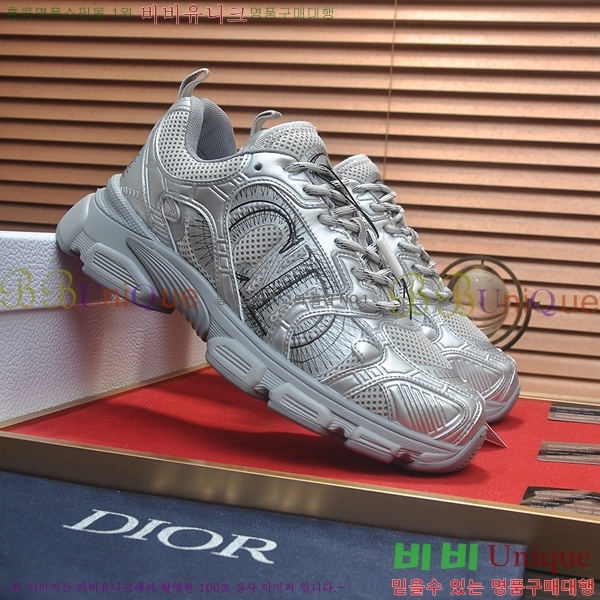  Ŀ  D5922334-2