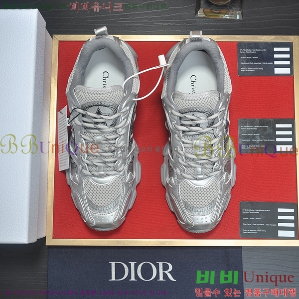  Ŀ  D5922334-2