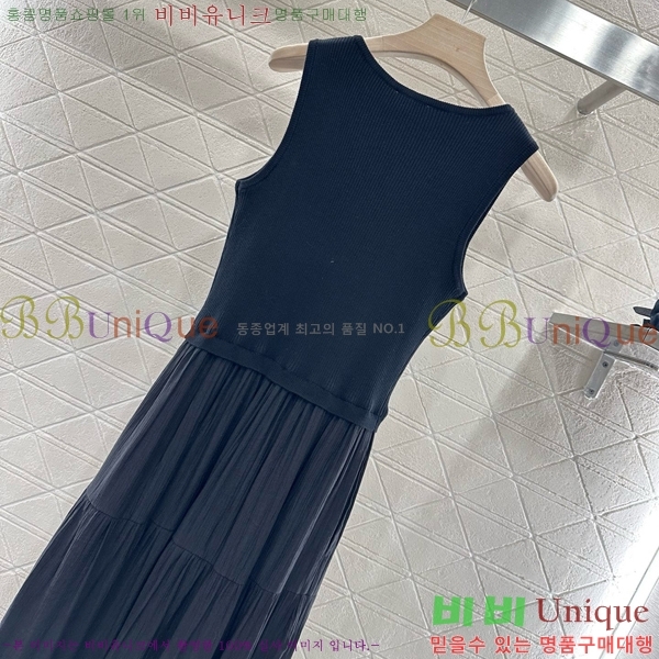  * ǽ CH1120677-4