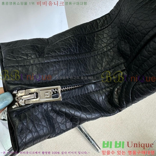  ˷    AW1209706-1