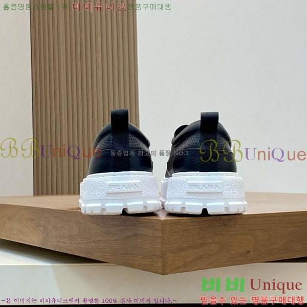   ĳ־  PA566000-4