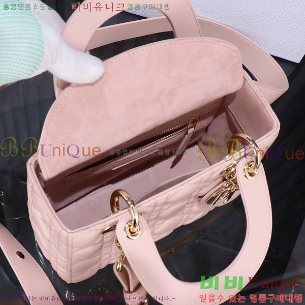 # ̵  M50500-7