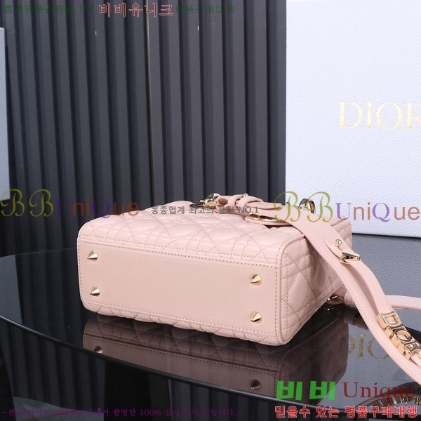 # ̵  M50500-5