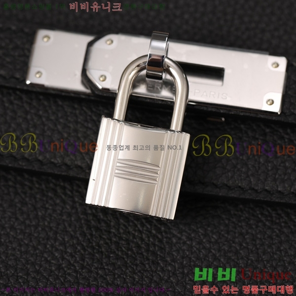 #�����޽� �̸��� 28CM ������� H255600-1