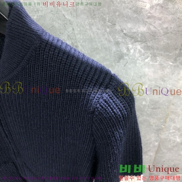 ���� ����� ����� ���� TB95702-1