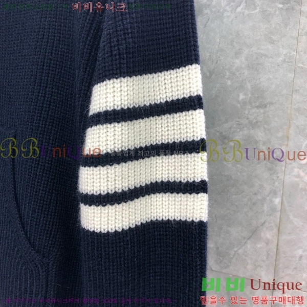 ���� ����� ����� ���� TB95702-1