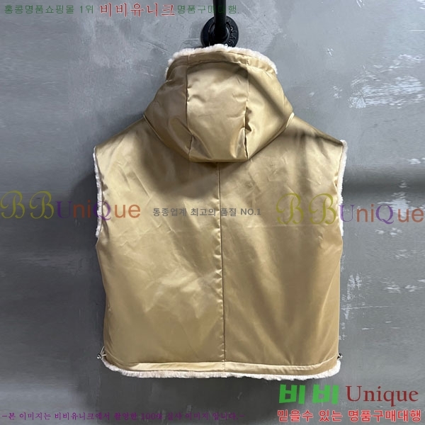    ٿ е  PA17714440-1