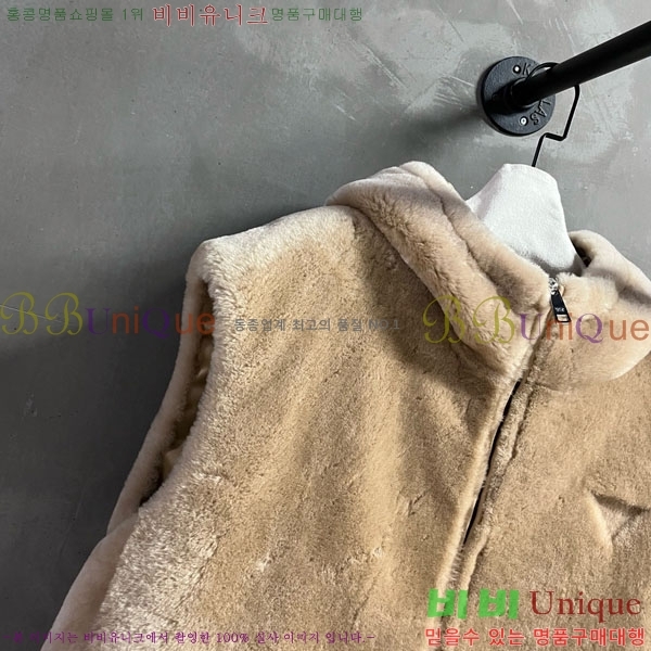    ٿ е  PA17714440-1