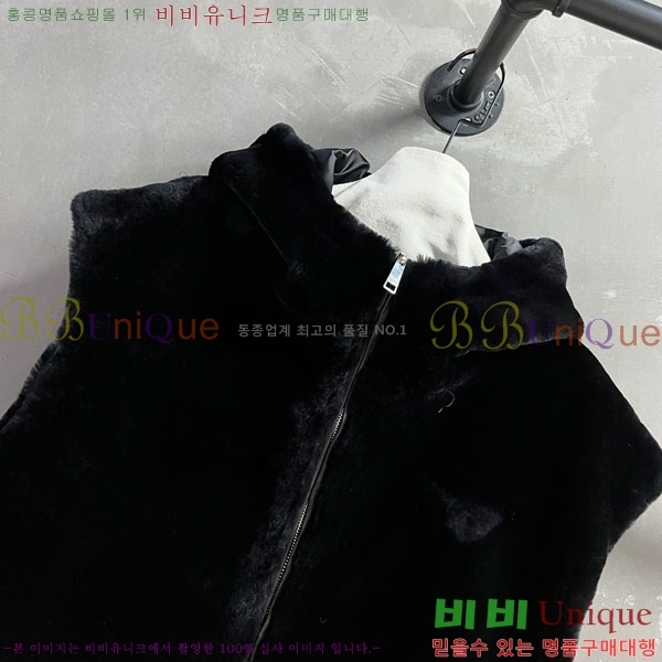    ٿ е  PA17714440-2