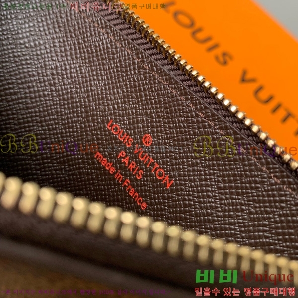 #���̺��� ���� ī�� Ȧ�� M64038-202