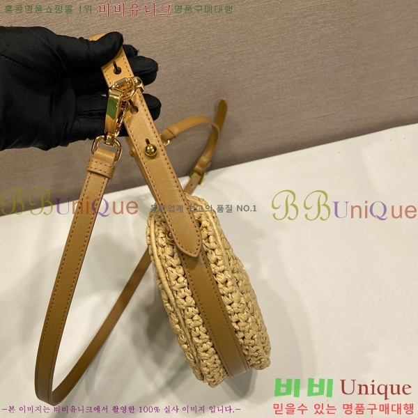 # Ƹ ũμ  1BC194-700