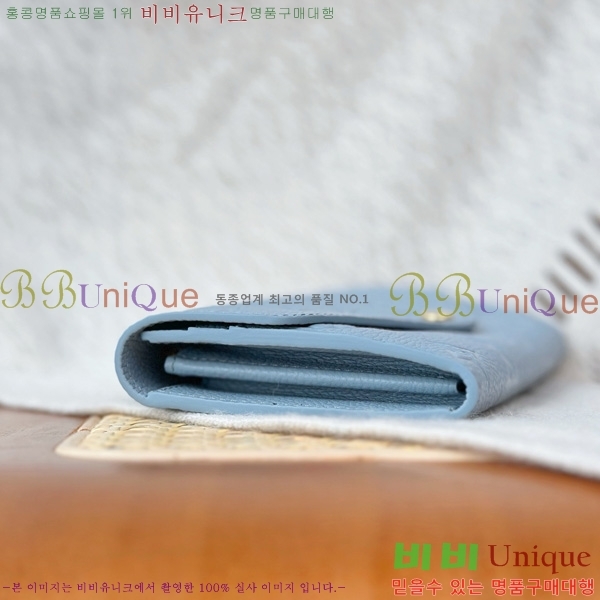 #̺   M17779-1001