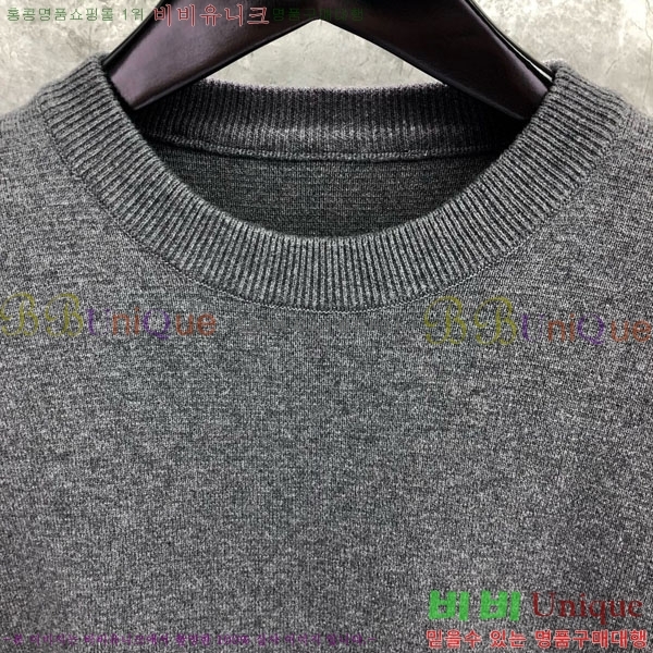   TB955526
