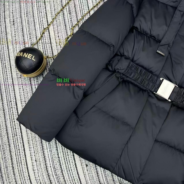 ���� ��**�� �ٿ� �е� MAXM2345088-6