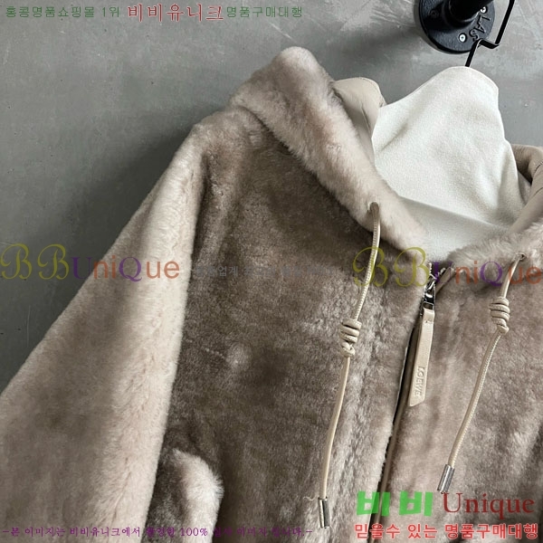 ���� �ο��� �þ �� ���� LWE112046-8