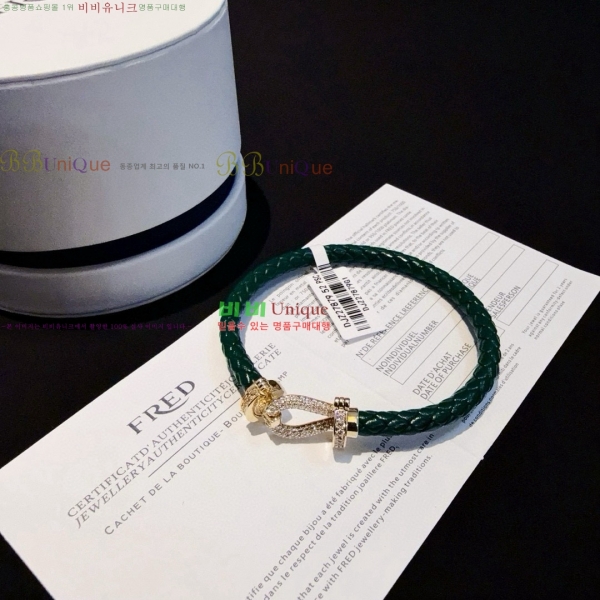 ������ ���� CH856677