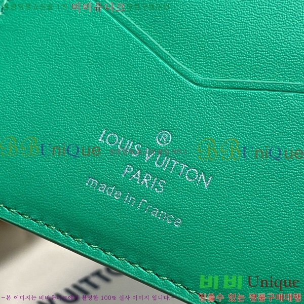 #���̺��� �н���Ʈ Ŀ�� M13187-101