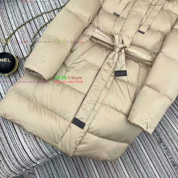 ���� ��**�� �ٿ� �е� MAXM2345088-10