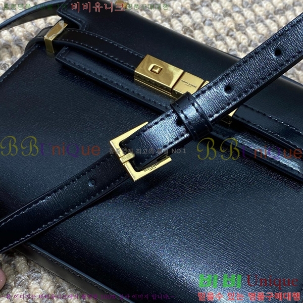 #���ζ� ����ź �̴� ũ�ν��ٵ�� 727766-1002