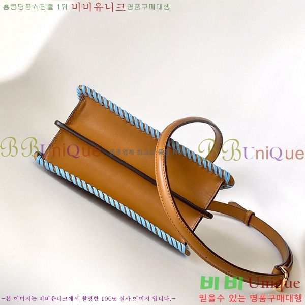 #��� ��ī�� ���̾��� �����ڴ� �ڵ�� �̴� F32702-1