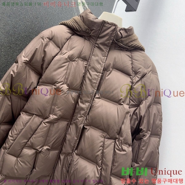 ���� ��**�� �ٿ� �е� MAX267869-2