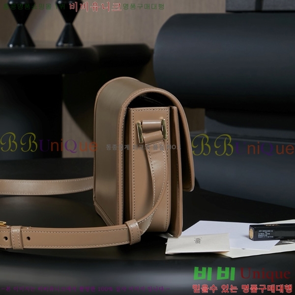 #���ζ� ���丮�� �̵�� ��ÿ�� 634305-1051