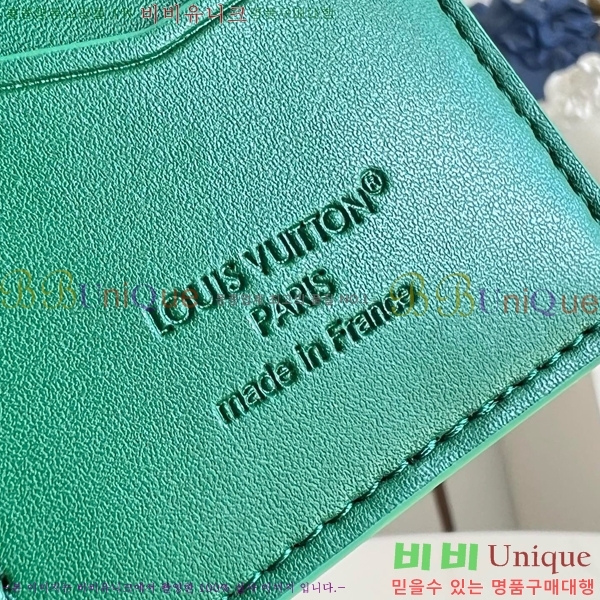 #���̺��� ���� ���ų����� ī������ M25950-201