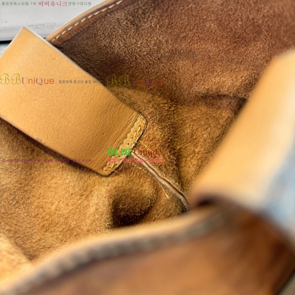 ���� �̿�̿� ĳ�־� ���� 43MU251016-1