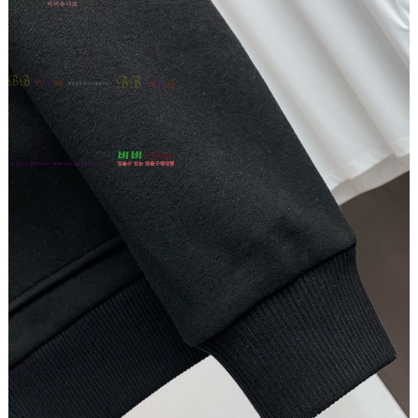 ���� ��*�� Ŭ���� ��Ŷ 49LW25102416-1