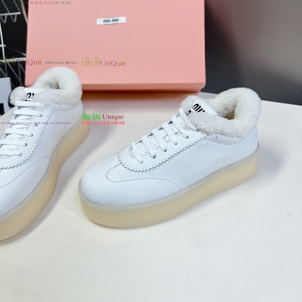 ���� �̿�̿� �þ �� ����Ŀ�� 36MU25101611-1