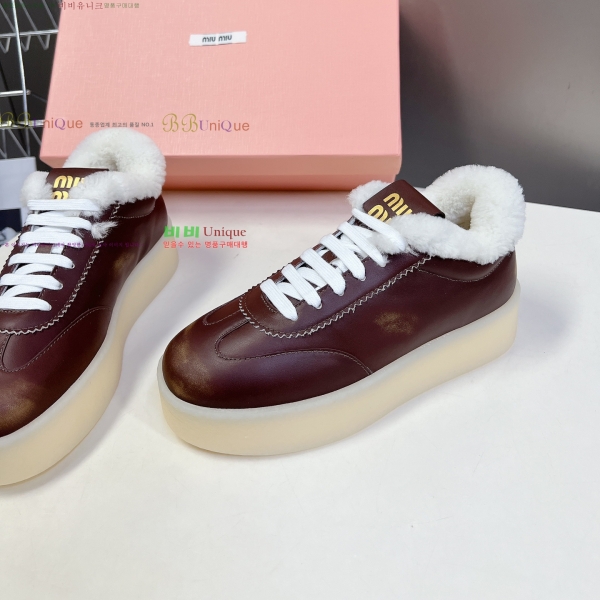 ���� �̿�̿� �þ �� ����Ŀ�� 36MU25101611-2