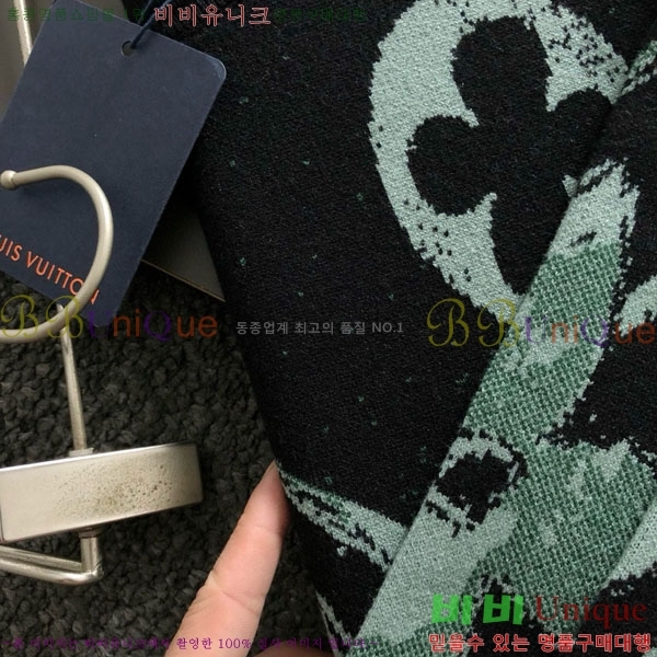 ���� ���̺��� ������ LV20167843