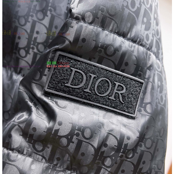 ���� ��� �ٿ� �е� CD6241682-1