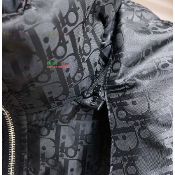 ���� ��� �ٿ� �е� CD6241682-1