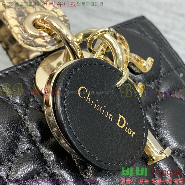 #��� ���̵� �� ���̹� ���� M0613-902