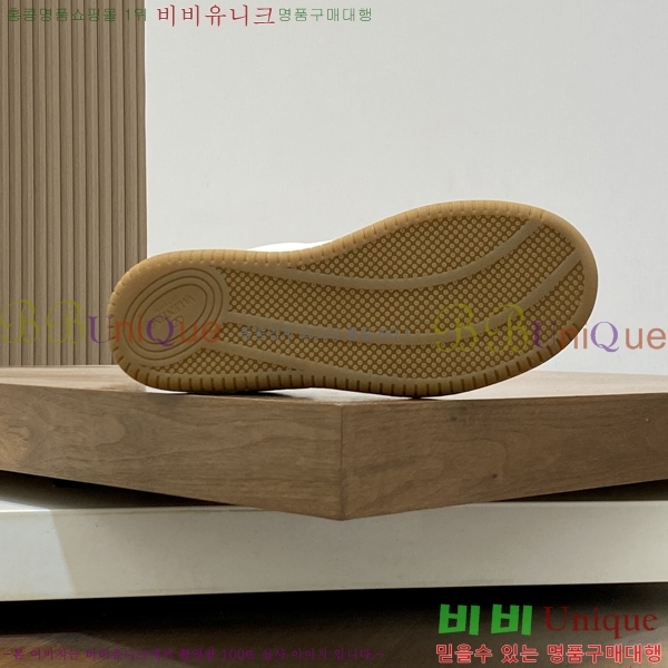 ���� �߷�Ƽ�� ����Ŀ�� VA08442-5