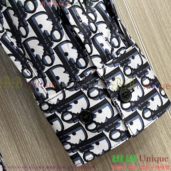 ���� ��� ���� D7346760