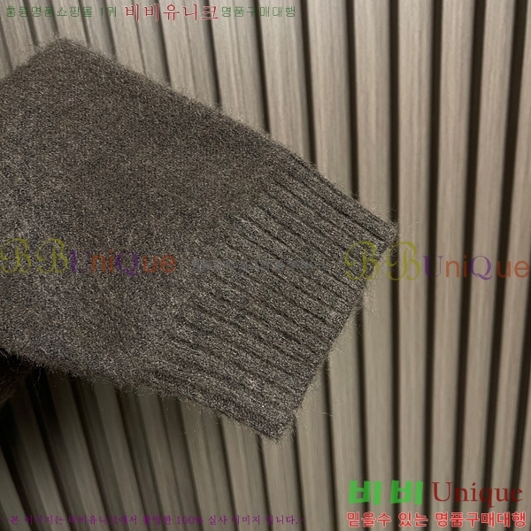 �������� �̿�̿� ����� MU472524