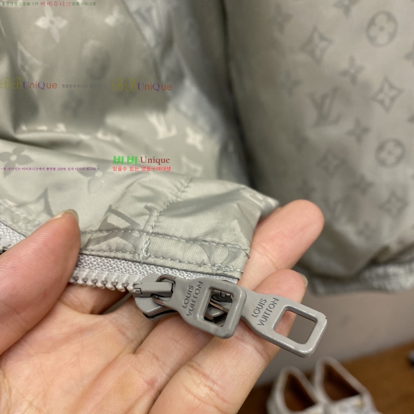 ���� ����*�� �ĵ� �ٿ� �е� 61LV2511123-3