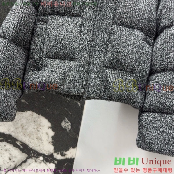 ���� ���ڷ� ��ġ�ڸ� �ٿ� �е� BC3224530-8