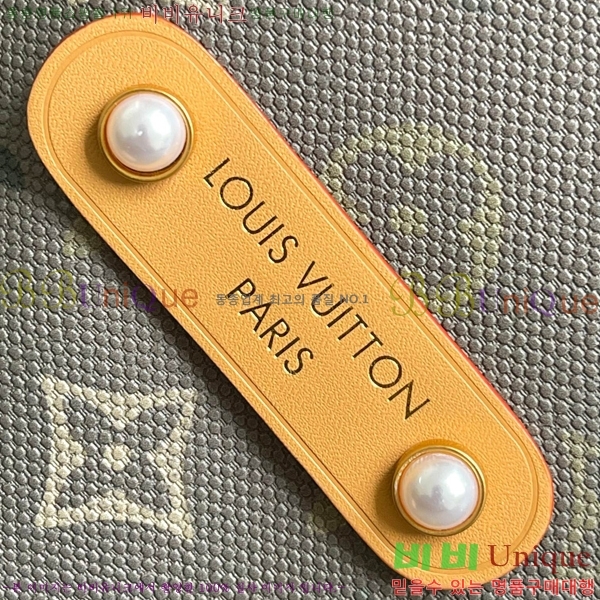 #���̺��� �谡���� ȣ���� M27181-1001