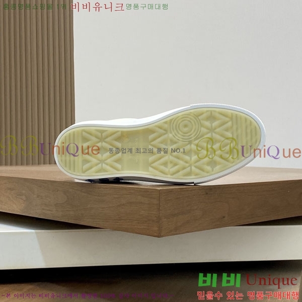 ���̺��� ����Ŀ�� LV666301-2