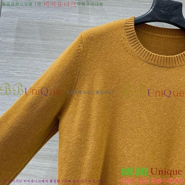 ���� ��**�� ������ MAXM5112456-3