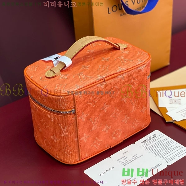 #���̺��� �Ͻ� �̴� ����Ƽ ���̽� M44495-102