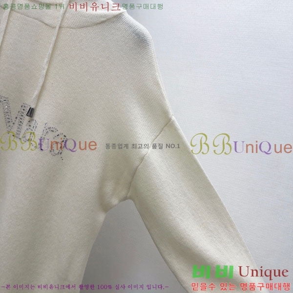 ���� ��**�� ������ �ĵ�Ƽ MAXM5112456-9