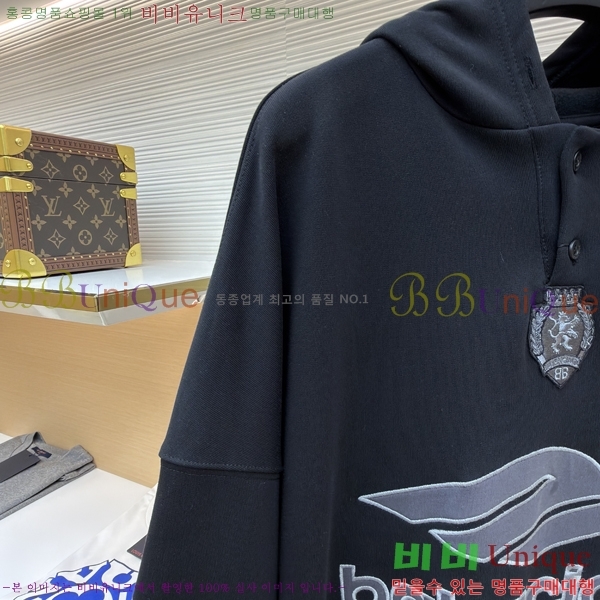 ���� �߷���*�� ������ �ĵ� Ƽ 27BL89999-1